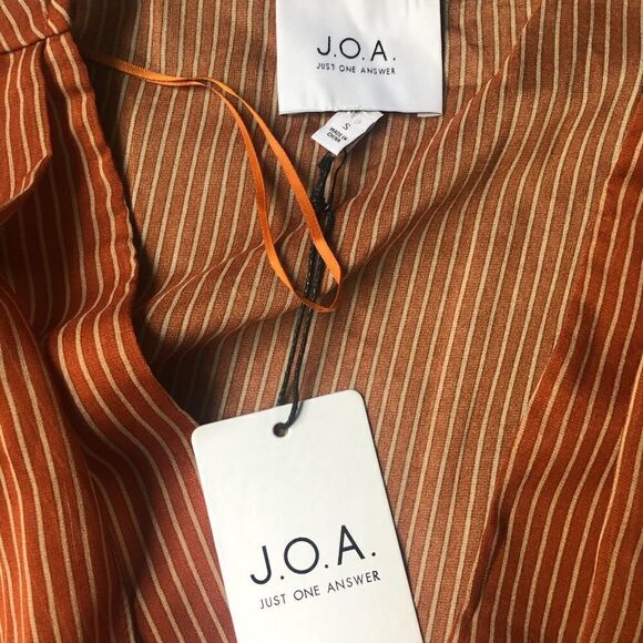 - J.O.A long sleeve crop top size small - Picture 9 of 14